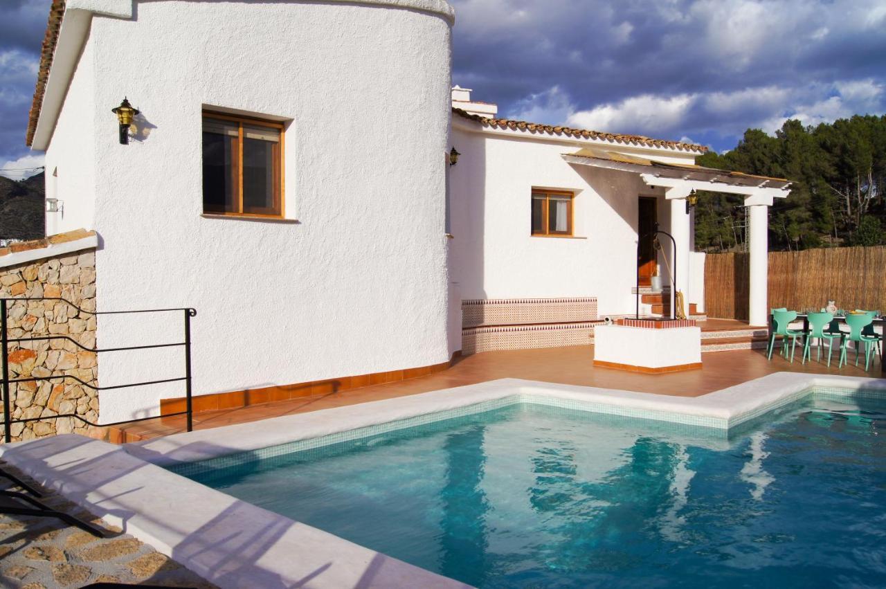 La Senia Villa Jalon Luaran gambar